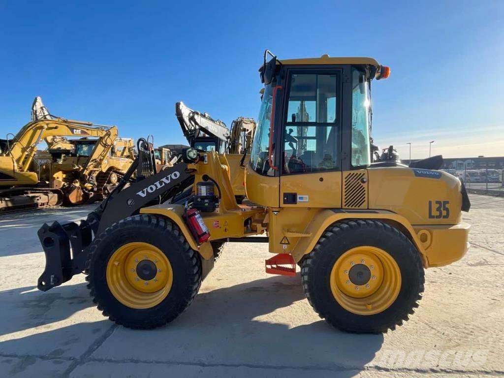 Volvo L35HT Incarcator pe pneuri