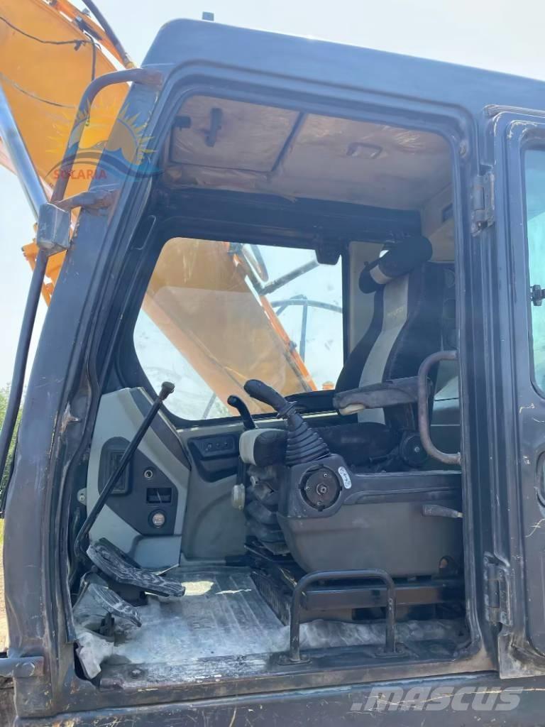 Hyundai Robex 215-7 Excavatoare pe șenile
