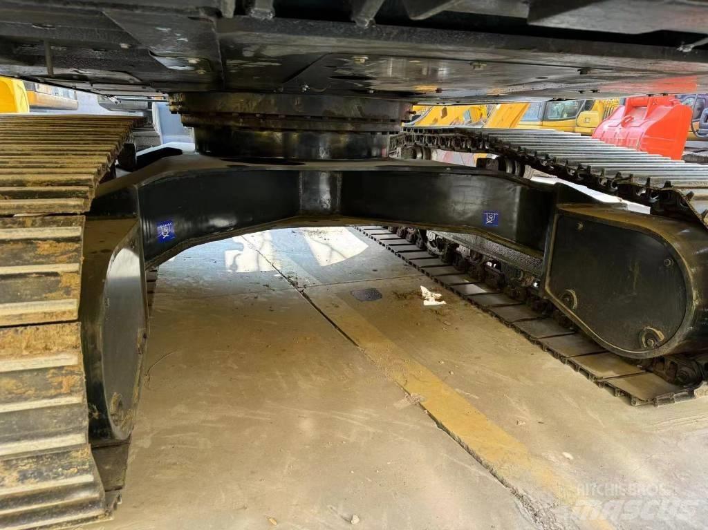 Hyundai R220LC-9S Excavatoare pe șenile

