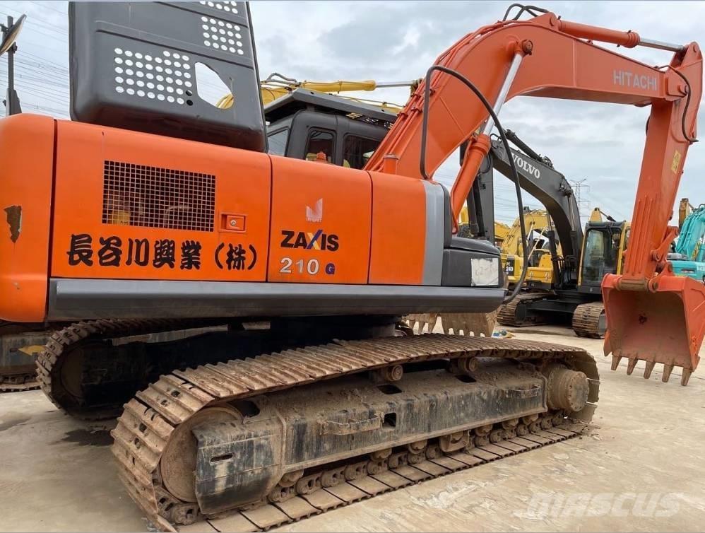 Hitachi zx210 Excavatoare pe șenile
