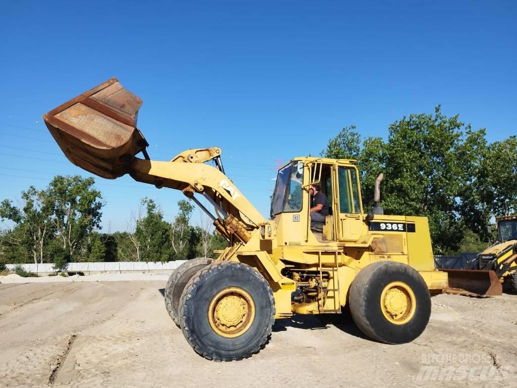 CAT 936 E Incarcator pe pneuri