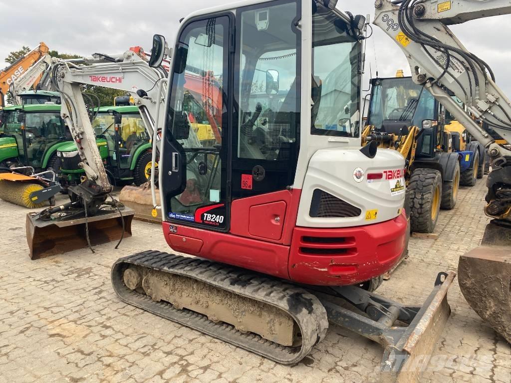 Takeuchi TB 240 Mini excavatoare < 7t
