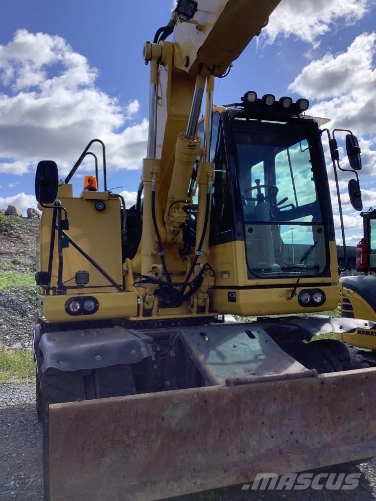 Komatsu PW148-10 Excavatoare cu roti