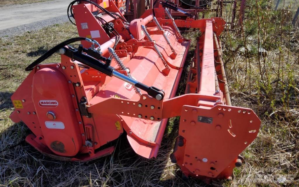 Maschio C 300 Grapa si pluguri rotative