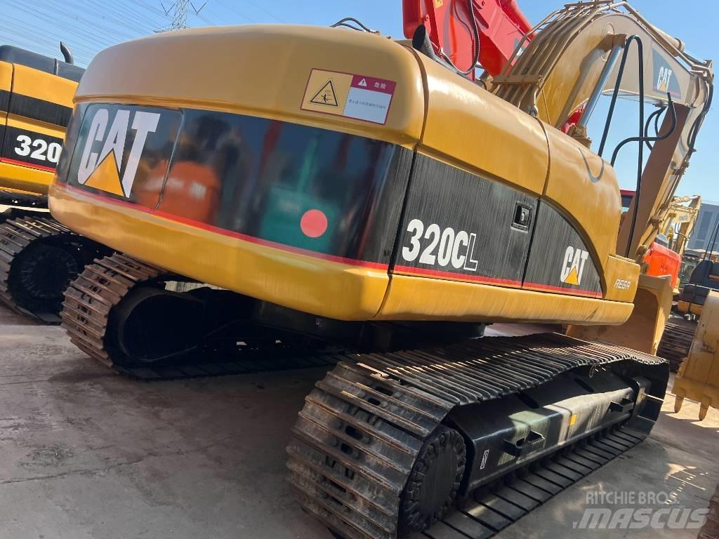 CAT 320 CL Excavatoare pe șenile
