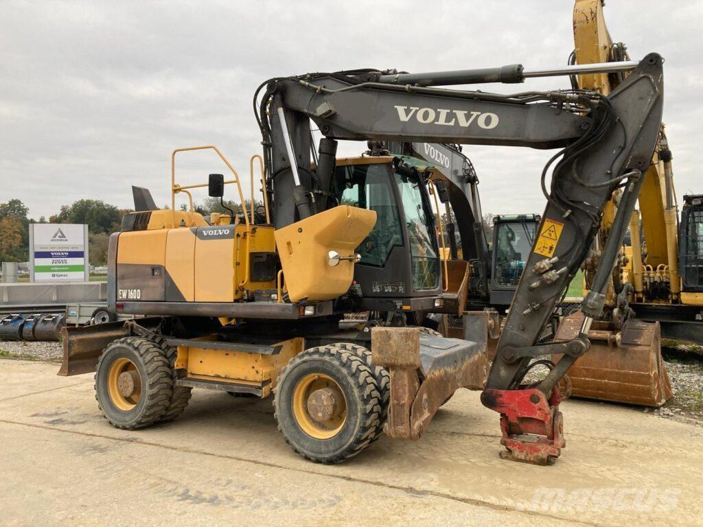 Volvo EW160D Excavatoare cu roti