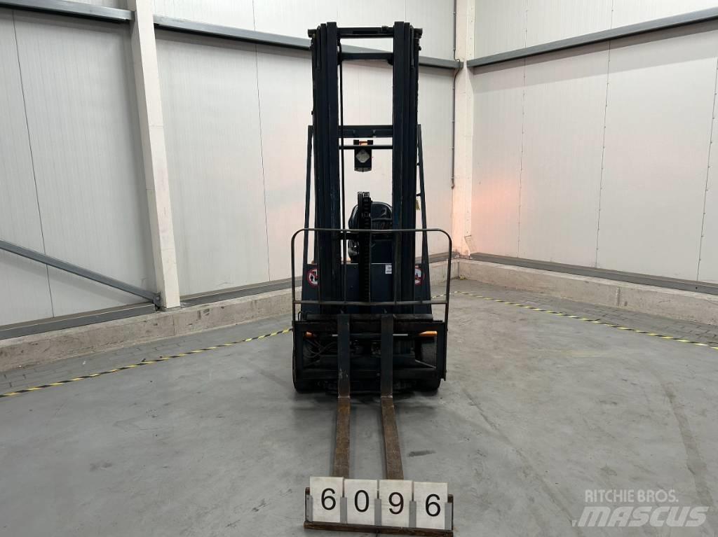Still R20-15 Stivuitor electric