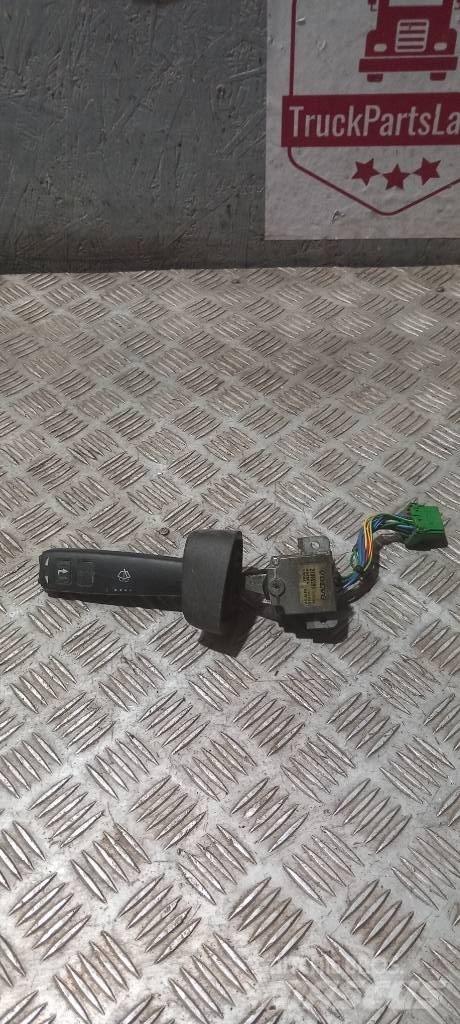 Volvo FH 12    21005296 Cabine si interior