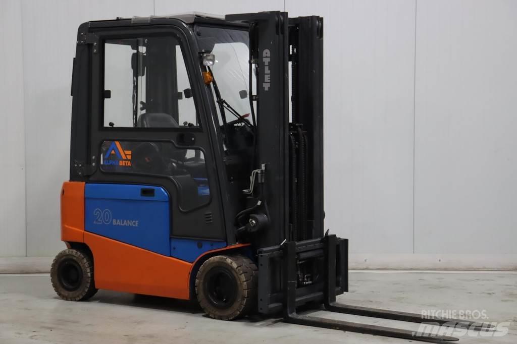 Nissan JG1N1L20T Stivuitor electric
