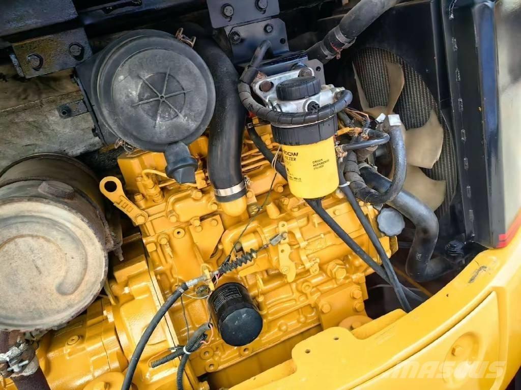 CAT 304 CR Mini excavatoare < 7t