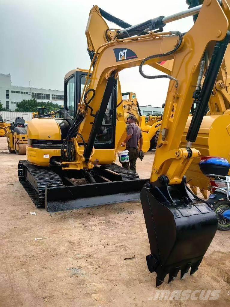 CAT 304 CR Mini excavatoare < 7t