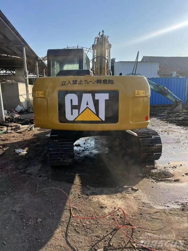 CAT 312d Excavatoare pe șenile
