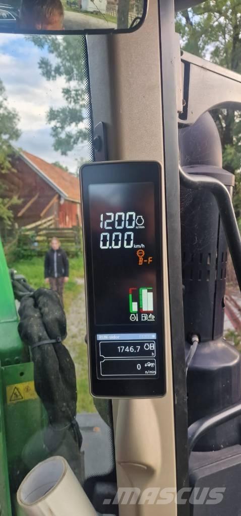 John Deere 6120 M Tractoare