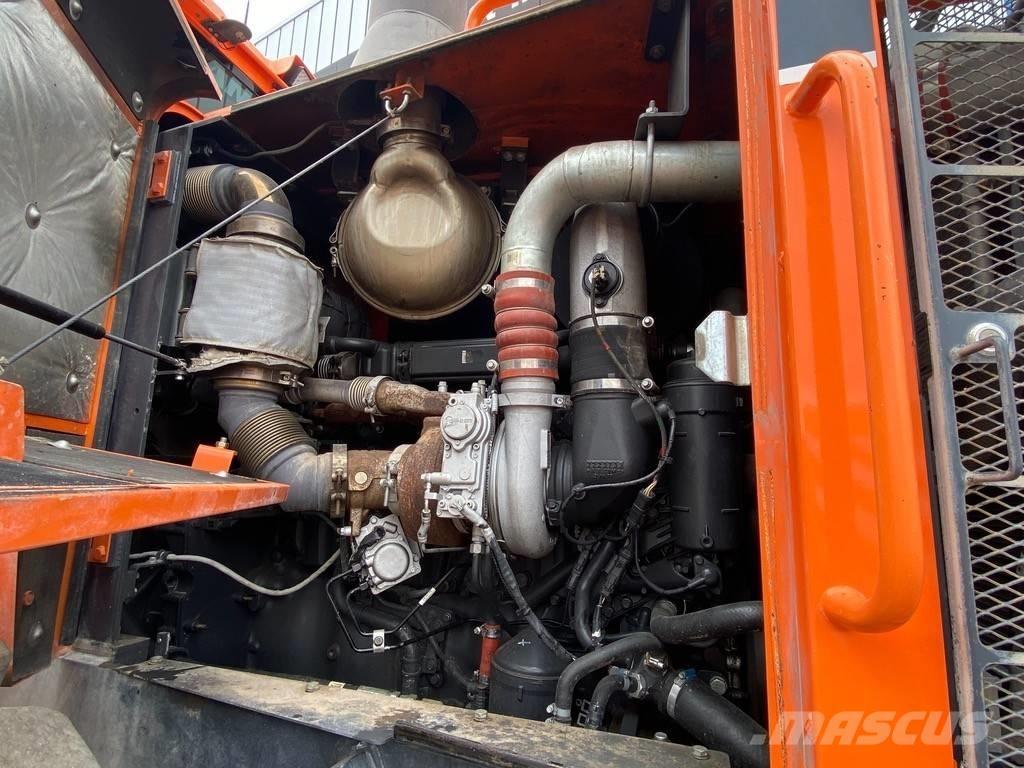 Doosan DL 420-5 Incarcator pe pneuri