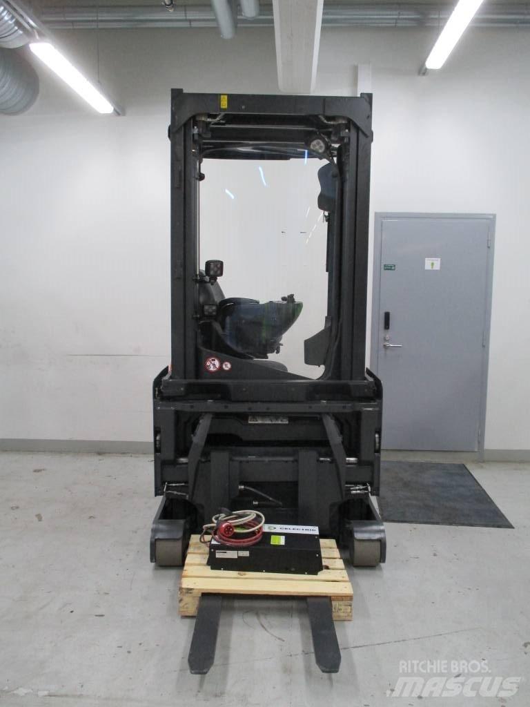 Linde R16X Stivuitor cu catarg retractabil