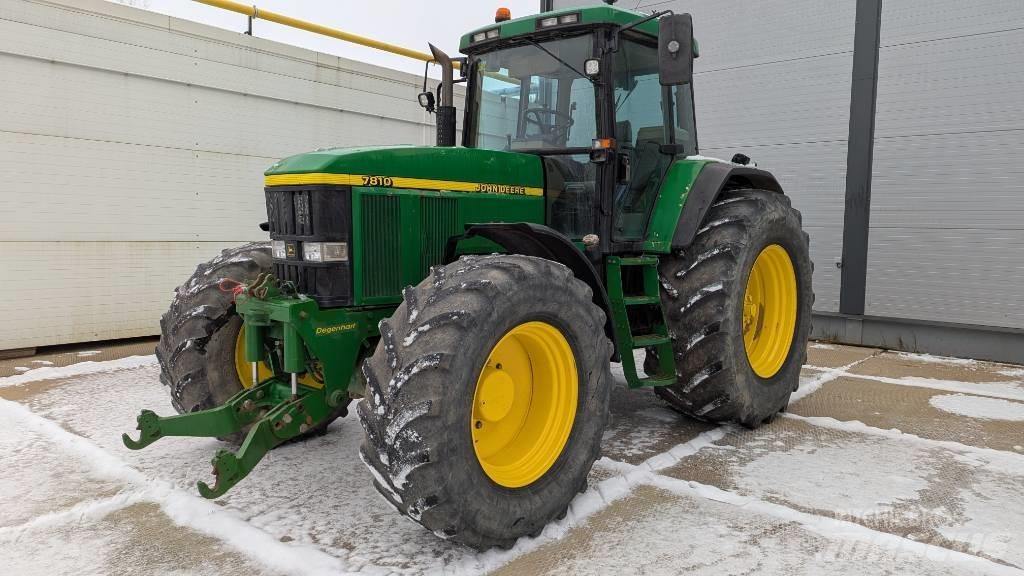 John Deere 7810 Tractoare