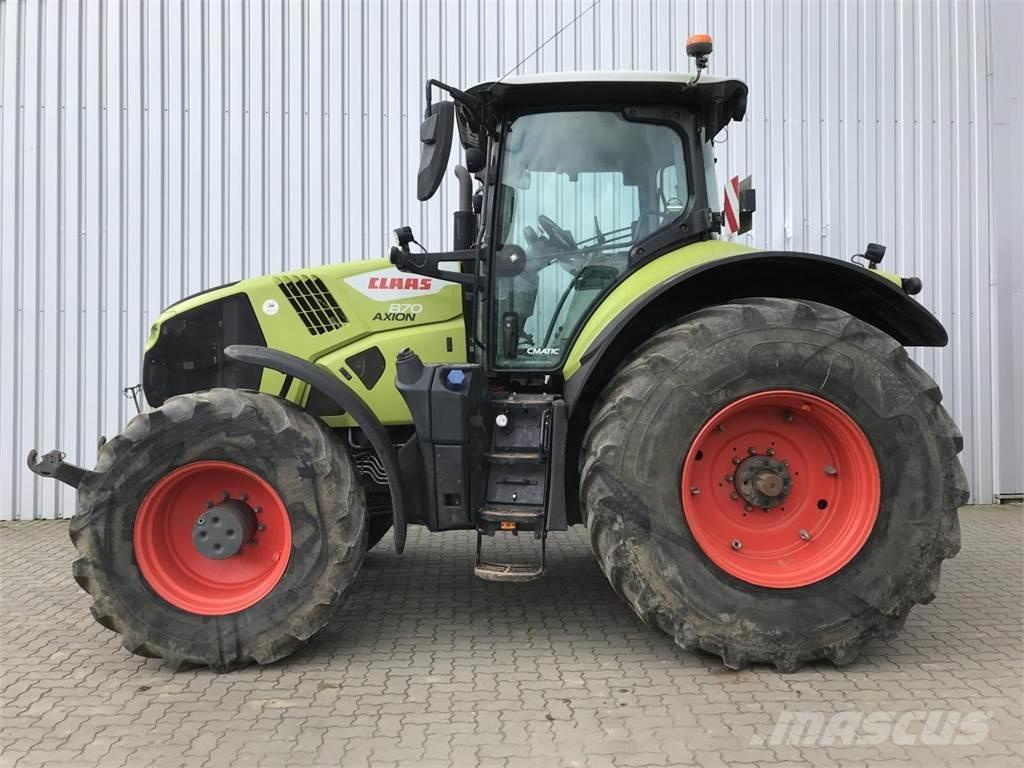 CLAAS Axion 870 Tractoare