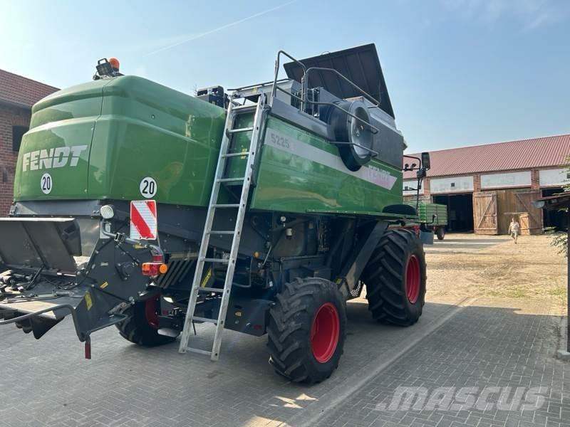 Fendt 5225 E Combine de secerat