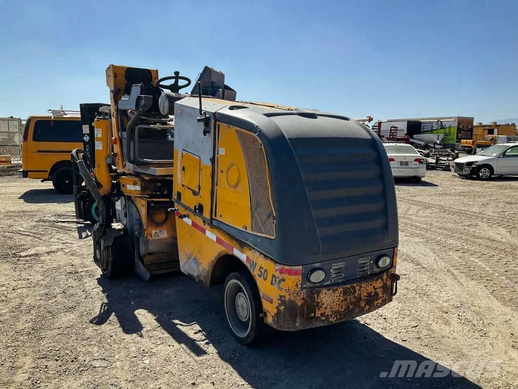 Wirtgen W 50 DC Utilaje asfalt cu freze reci