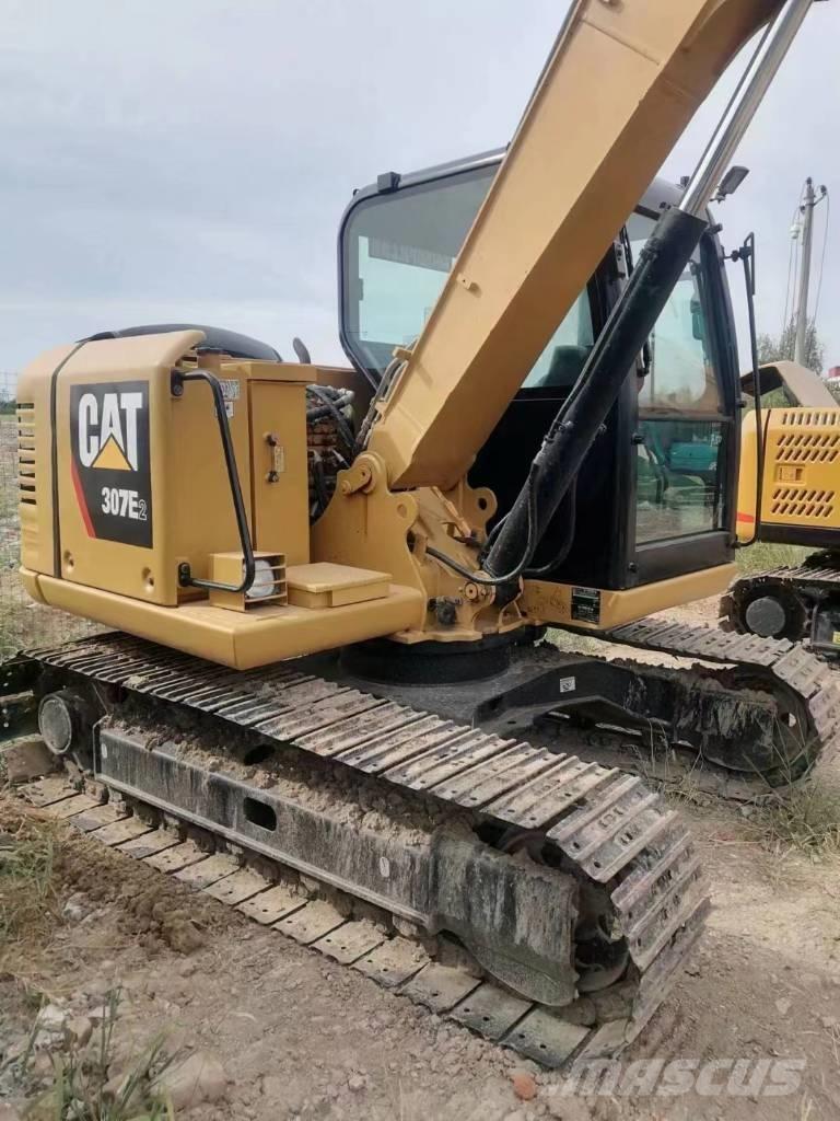 CAT 307E2 Excavatoare 7t - 12t