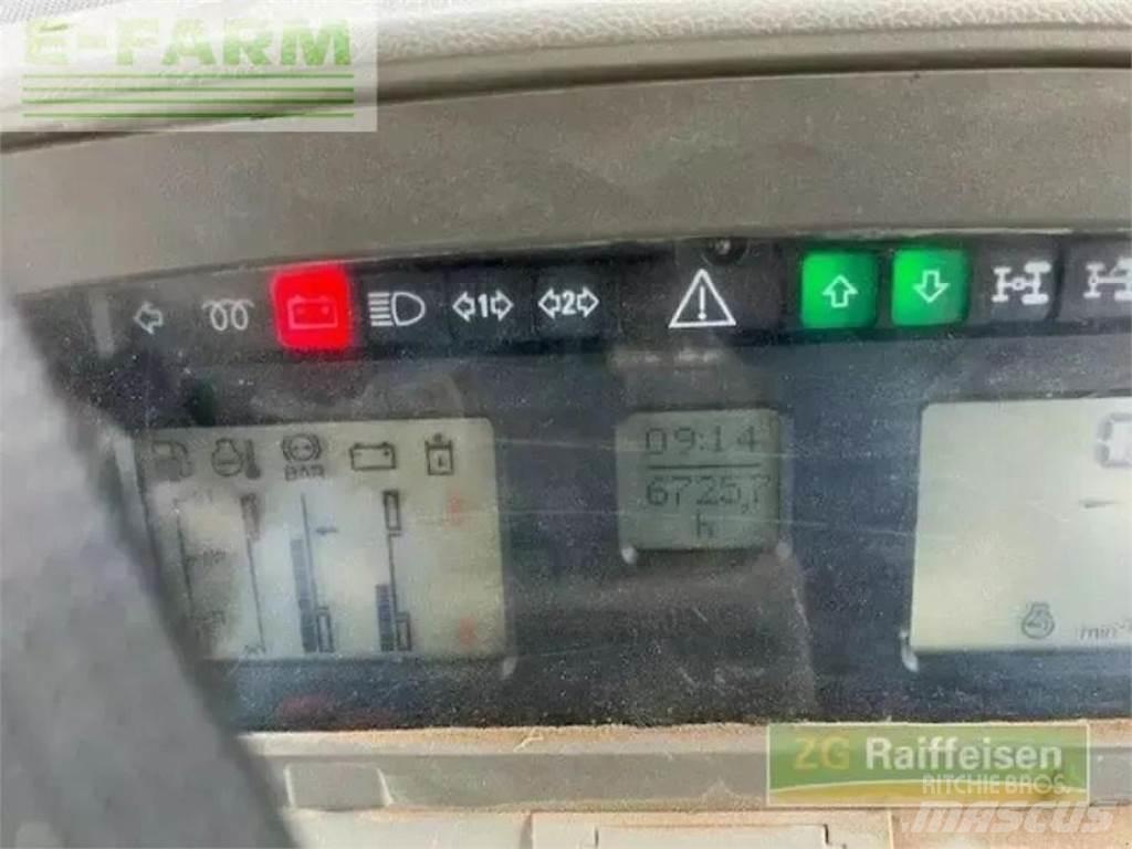 Fendt 820 vario Tractoare