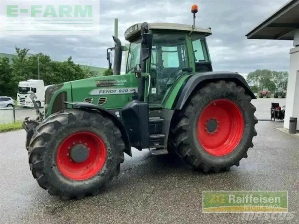 Fendt 820 vario Tractoare