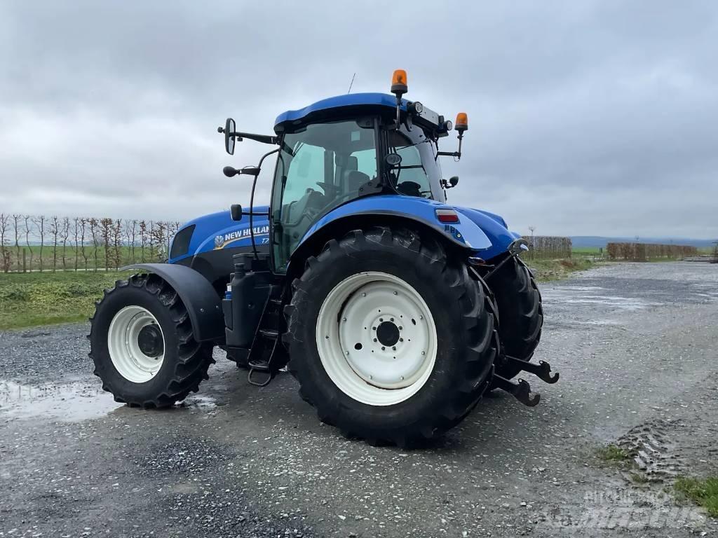New Holland T 7.210 Tractoare