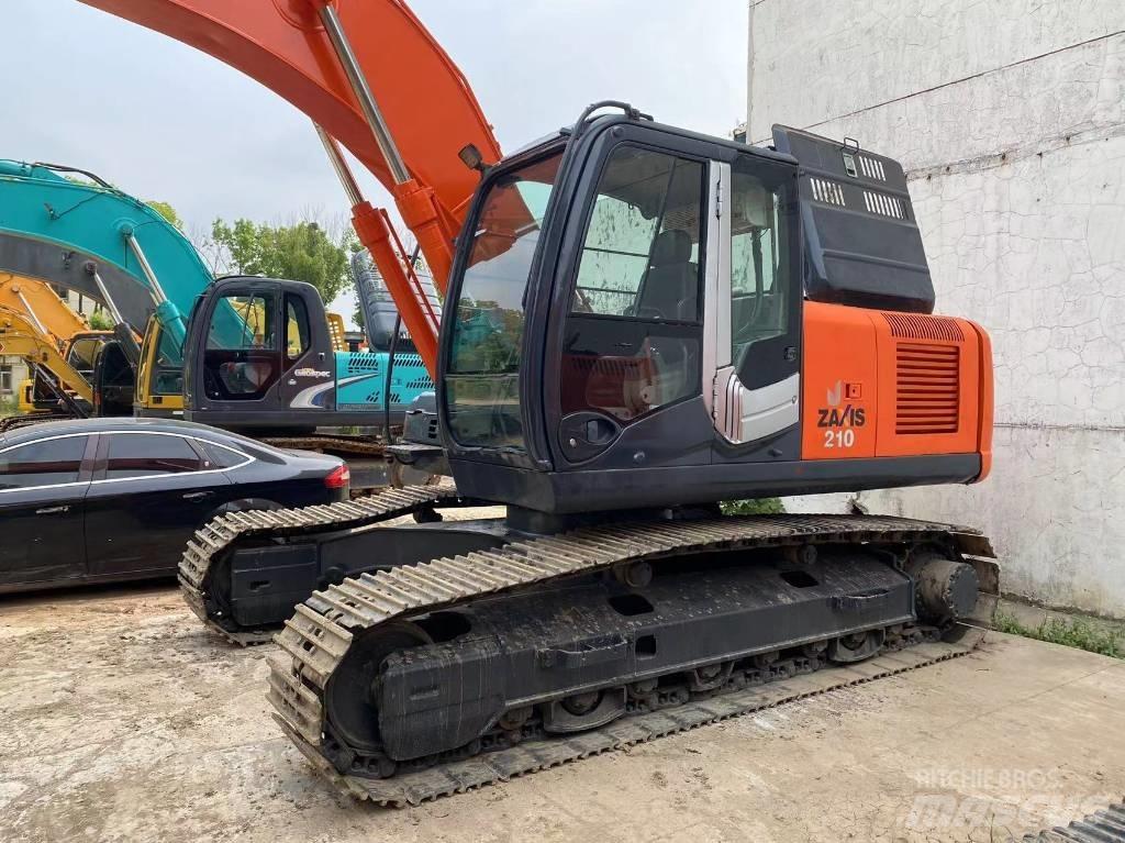 Hitachi ZX 210 Excavatoare pe șenile
