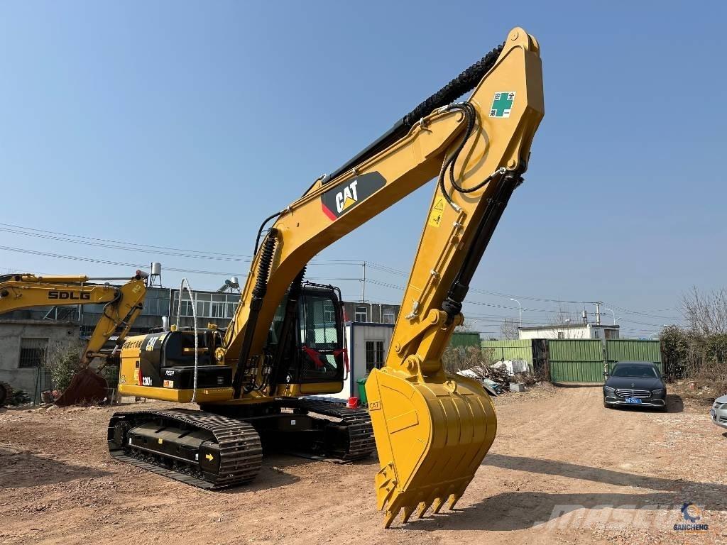 CAT 320D Excavatoare pe șenile
