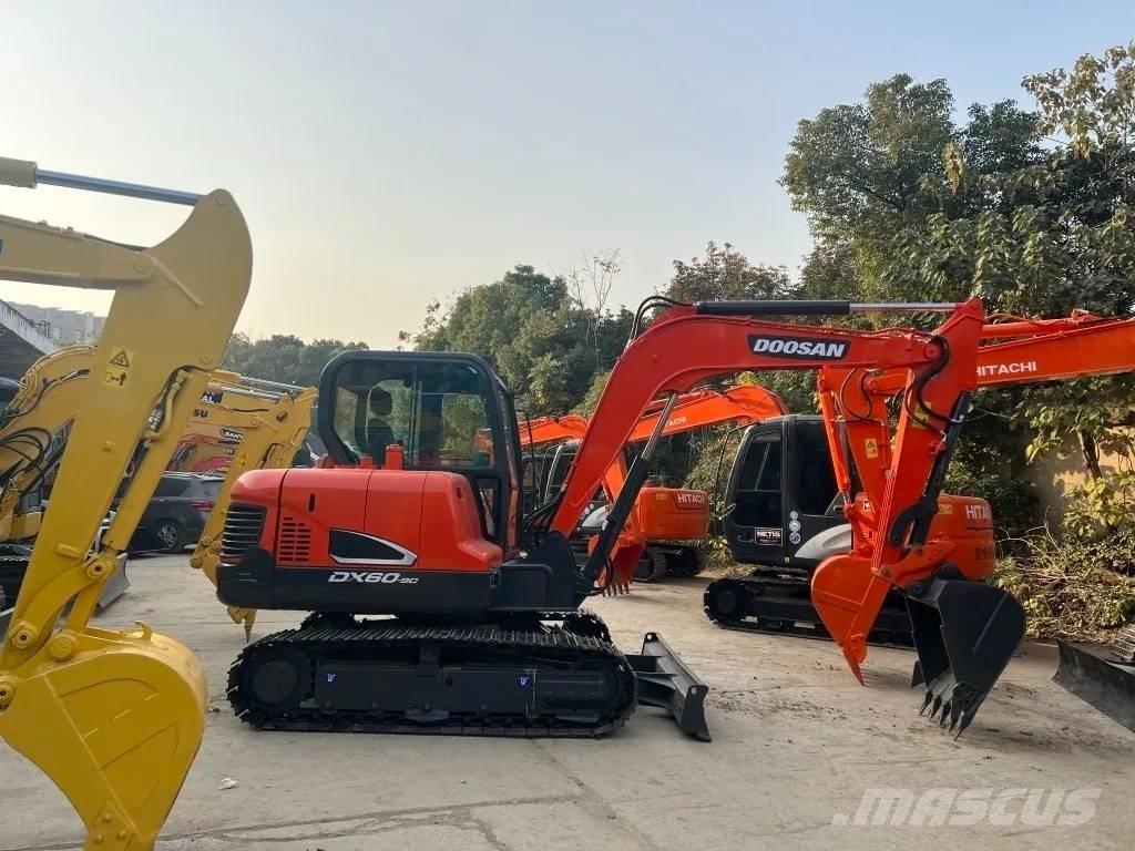 Doosan DX 60-9C Mini excavatoare < 7t