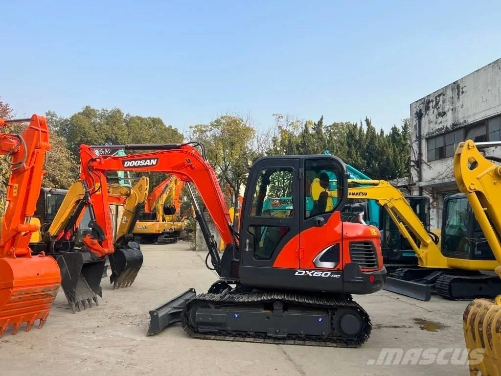 Doosan DX 60-9C Mini excavatoare < 7t