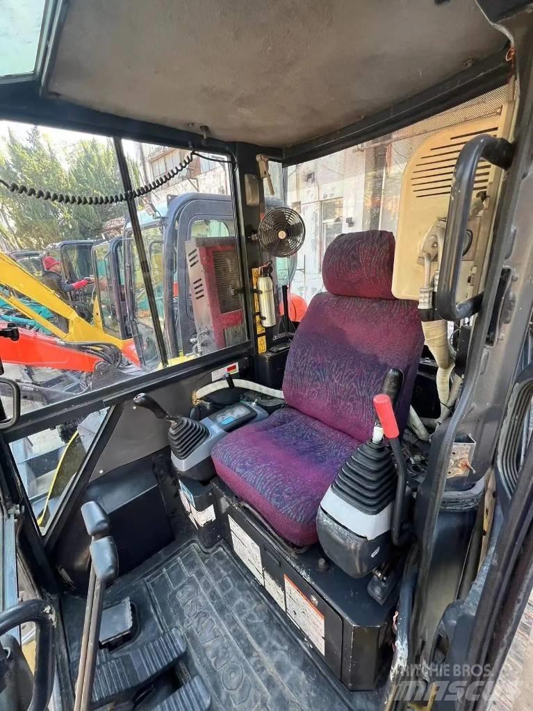 Komatsu PC 40 MR Mini excavatoare < 7t