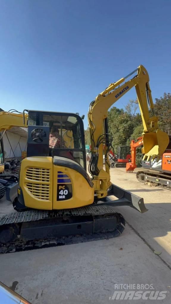 Komatsu PC 40 MR Mini excavatoare < 7t