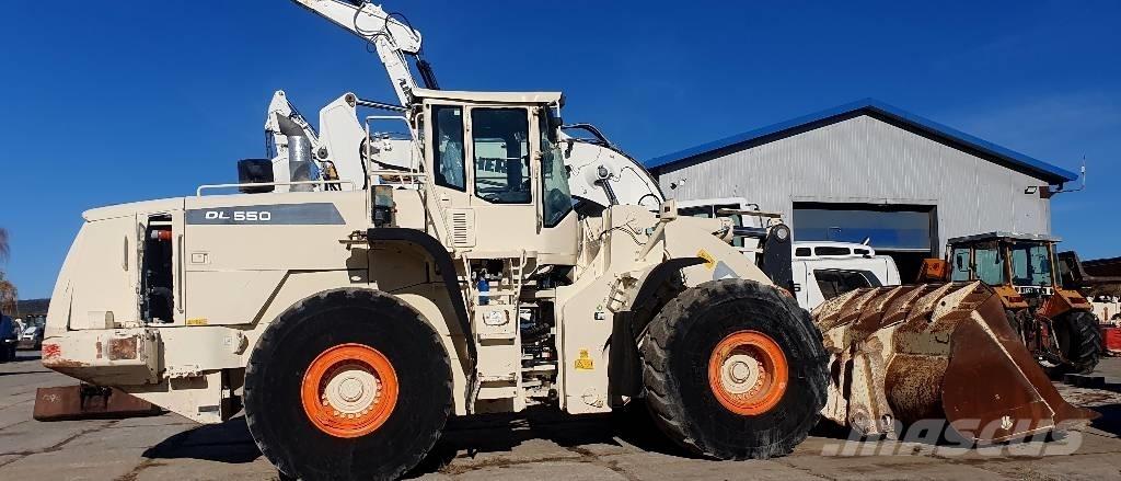 Doosan DL 550-5 Incarcator pe pneuri