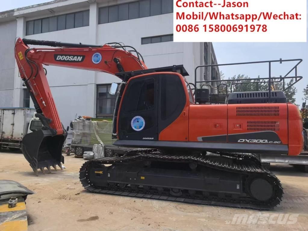 Doosan DX 300 LCA Excavatoare pe șenile
