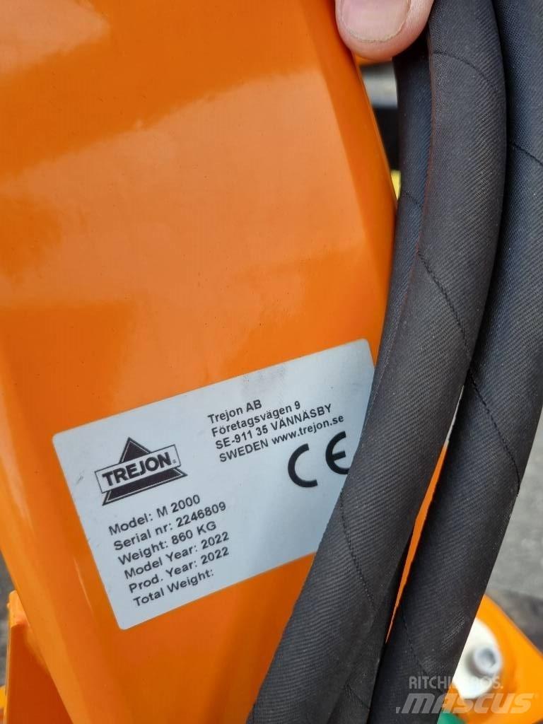Trejon Optimal M2000 Ferastrau pe benzina si ferastraie de curatare
