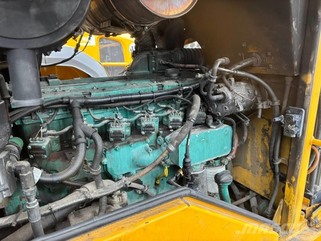 Volvo Radlader L60E Incarcator pe pneuri