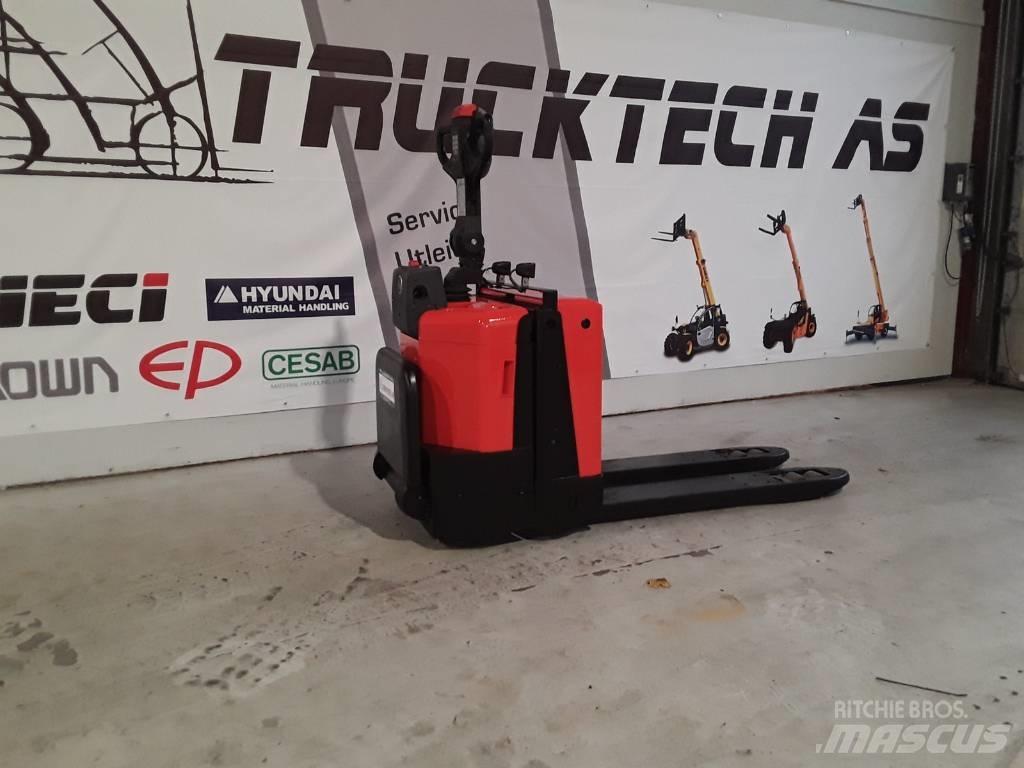 BT LPE 200 Transpaleta cu platforma