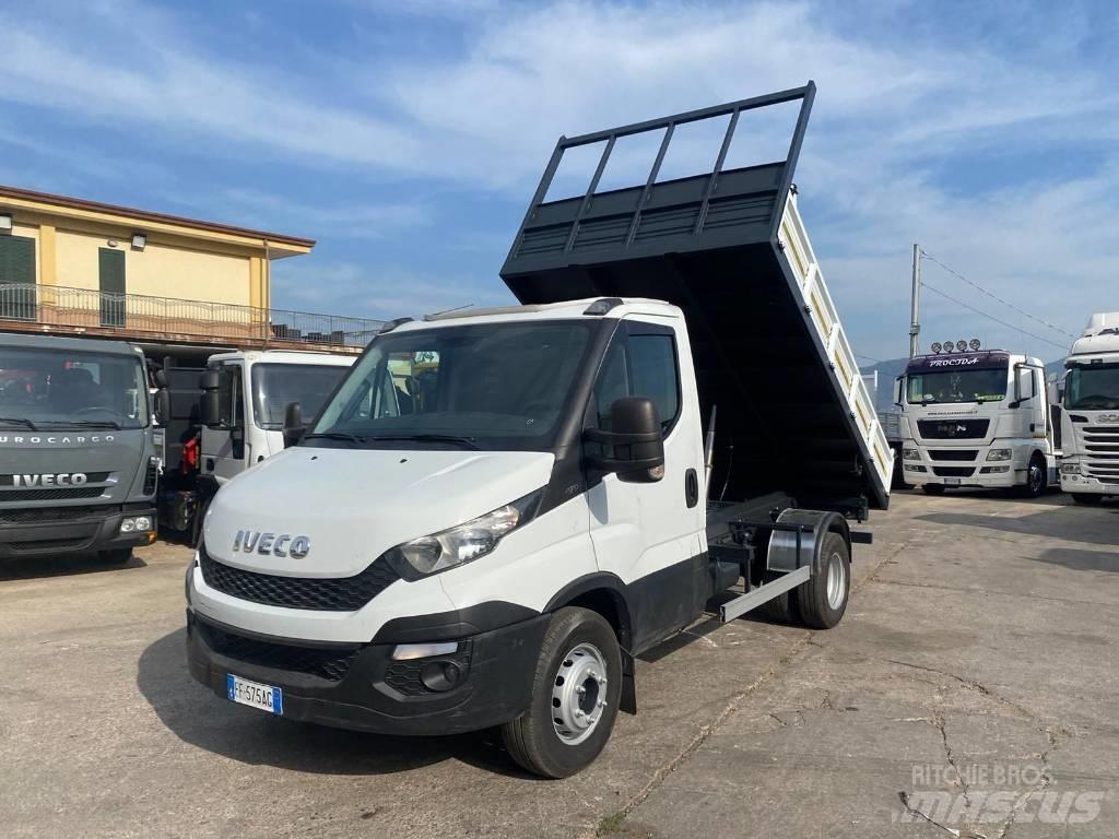 Iveco Daily 35C17 Autobasculanta