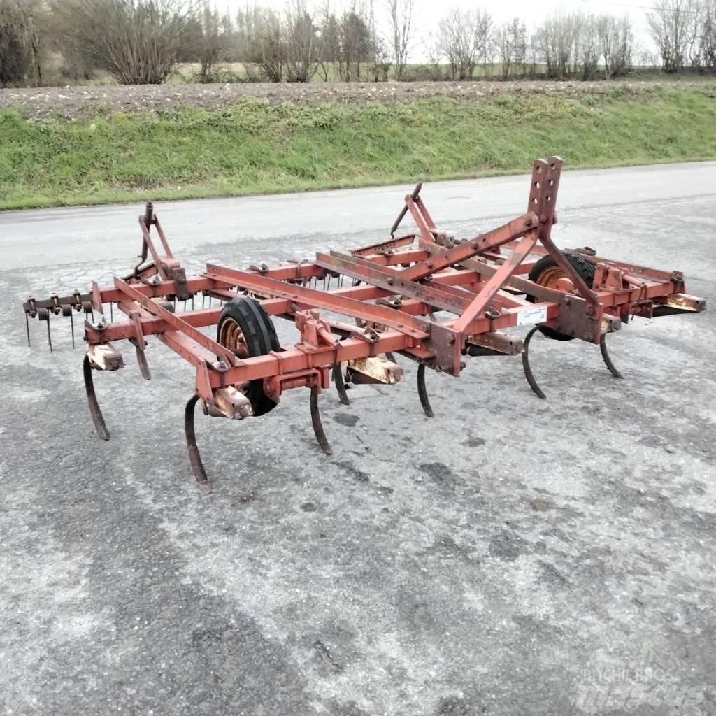 IH 3M Grapa