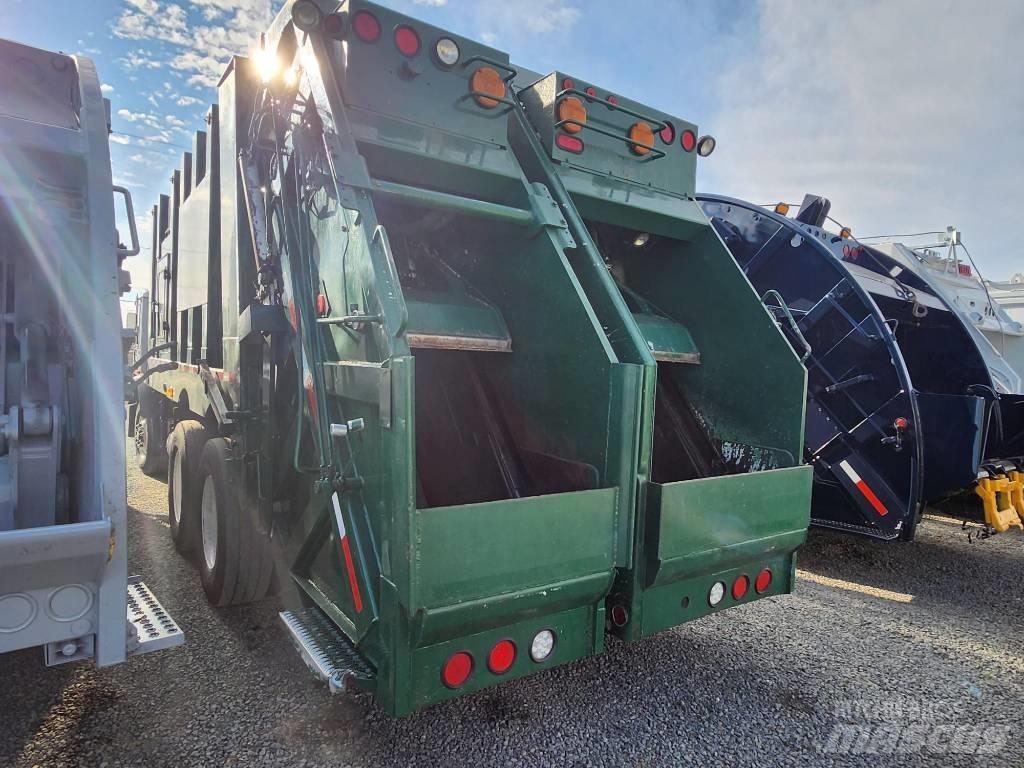 Mack LE Camion de deseuri