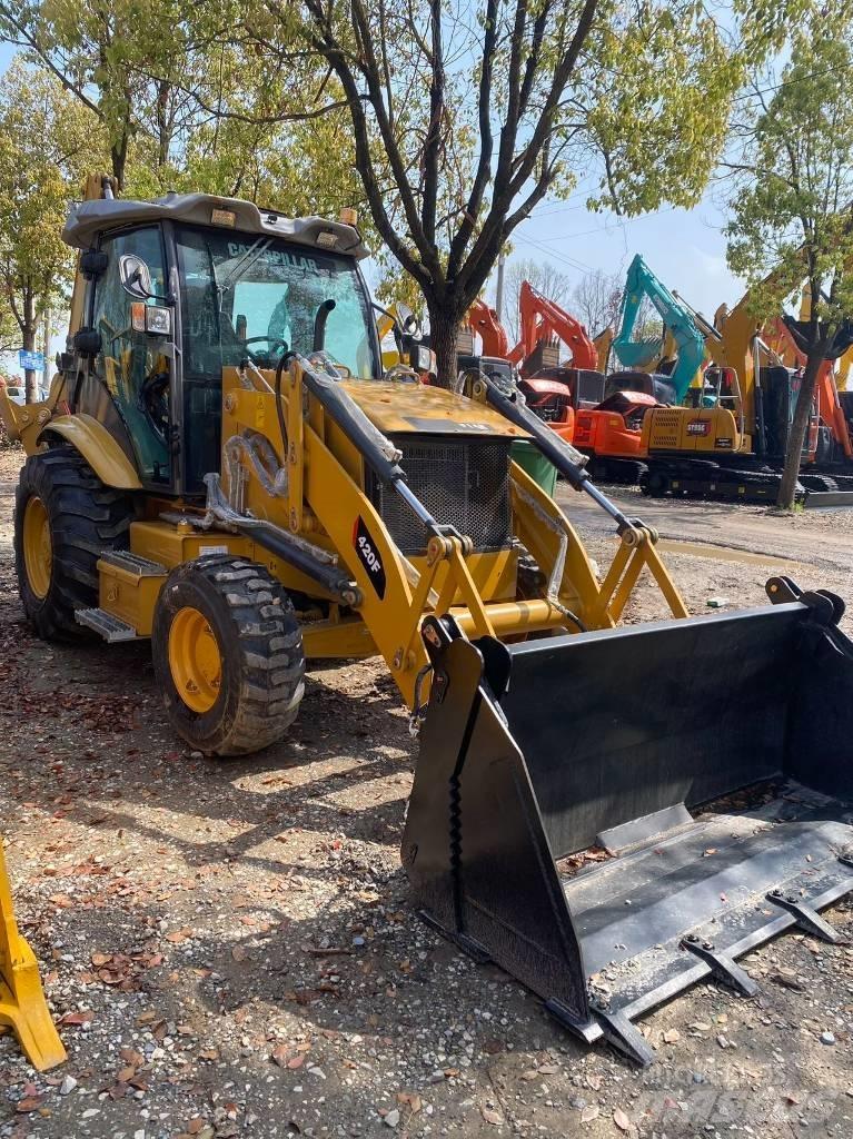 CAT 420 F Buldoexcavatoare