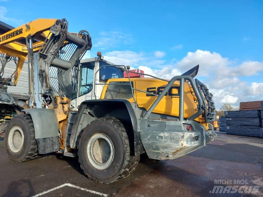  lLIEBHERR 580 Incarcatoare forestiere