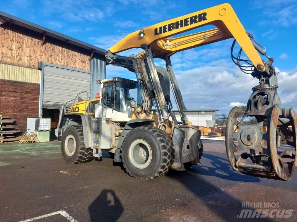  lLIEBHERR 580 Incarcatoare forestiere