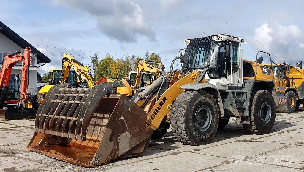 Liebherr L 556 Incarcator pe pneuri