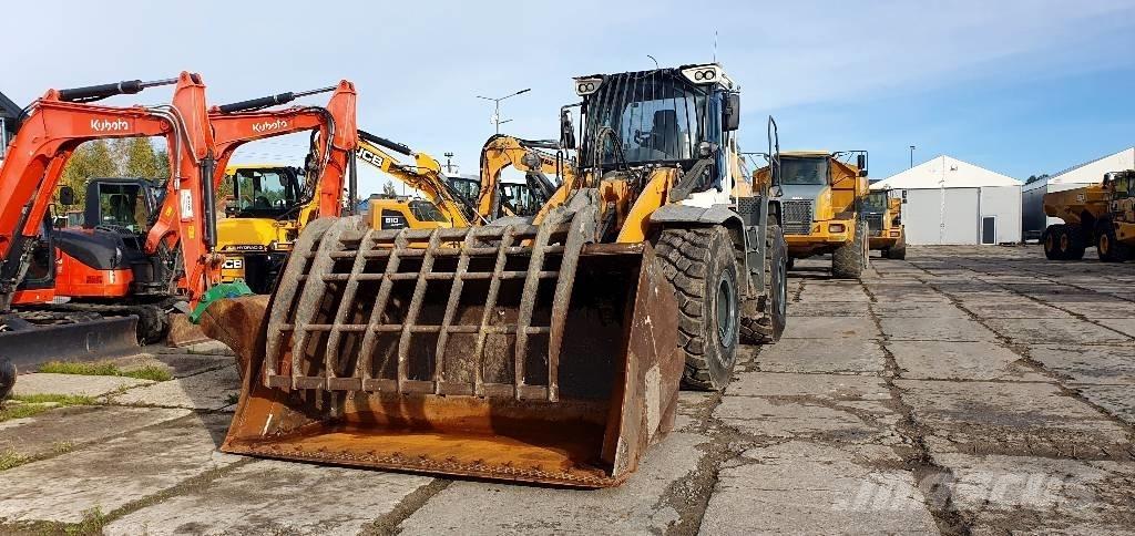 Liebherr L 556 Incarcator pe pneuri