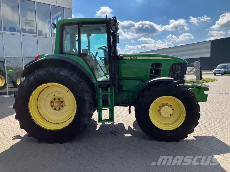 John Deere 8530 Tractoare