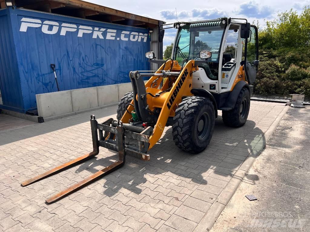 Liebherr L 506C Incarcator pe pneuri