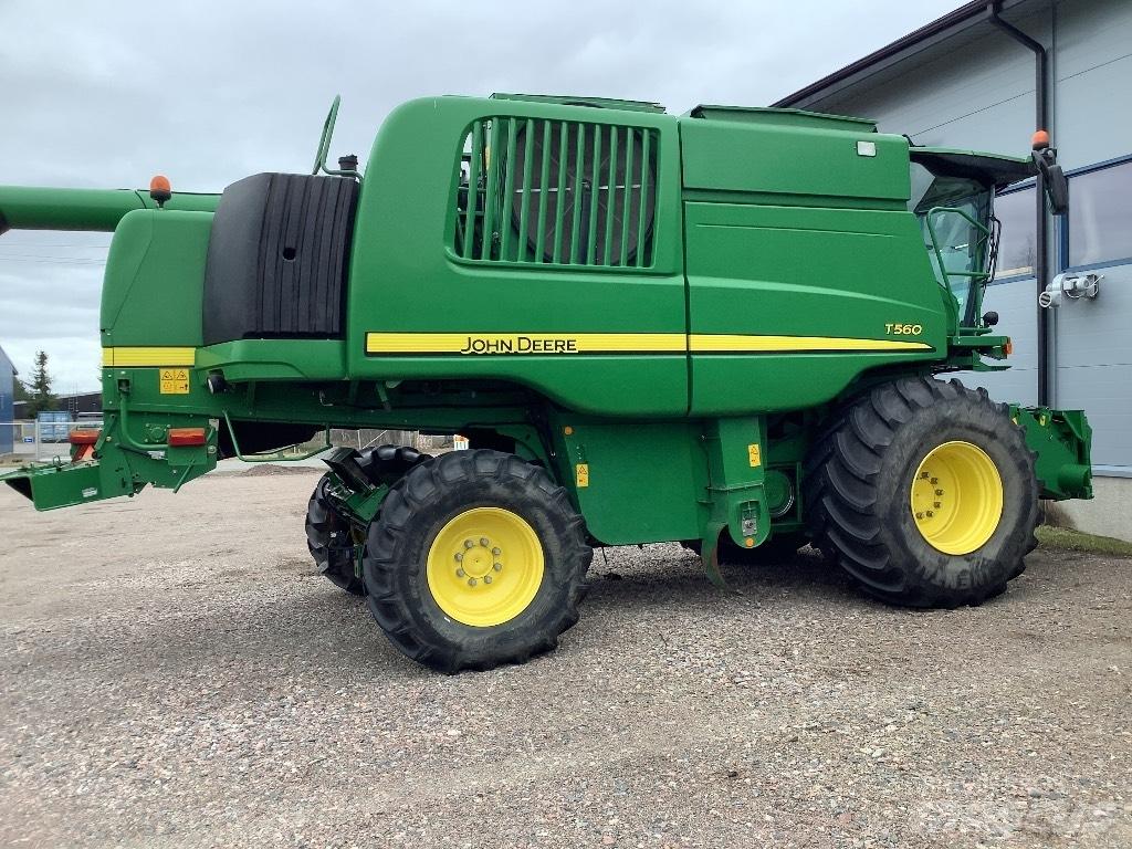 John Deere T560 Combine de secerat