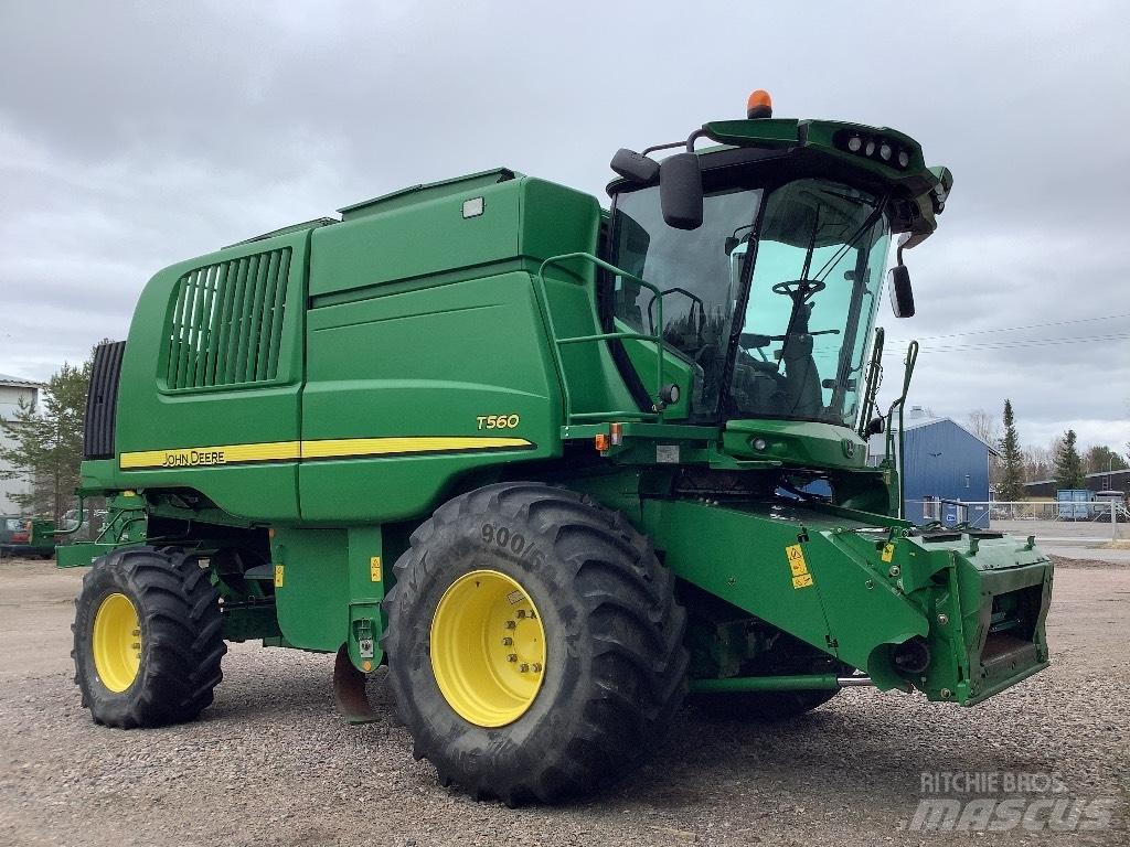 John Deere T560 Combine de secerat